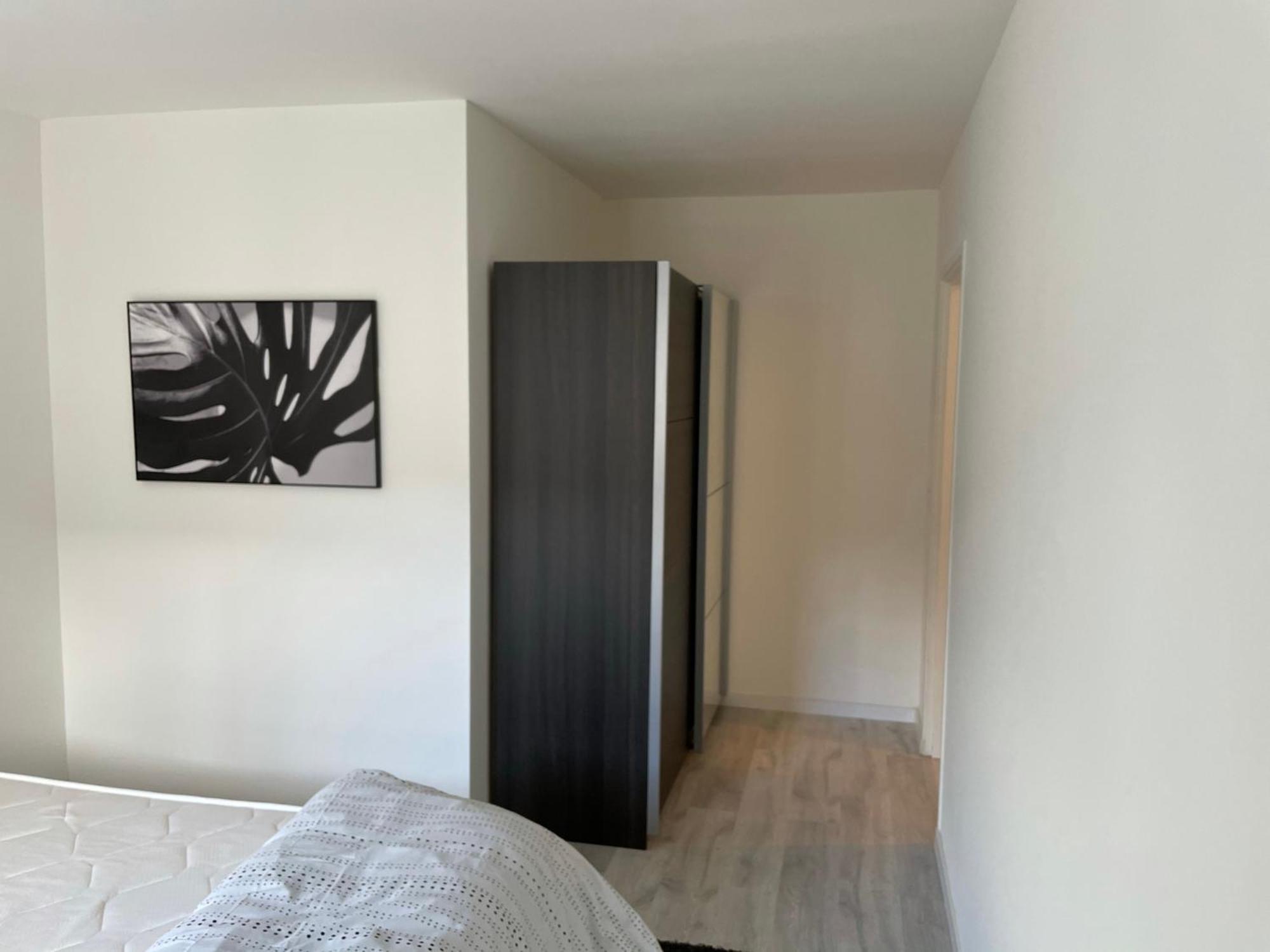 לה מאנש Appartement 24H Du Mans מראה חיצוני תמונה